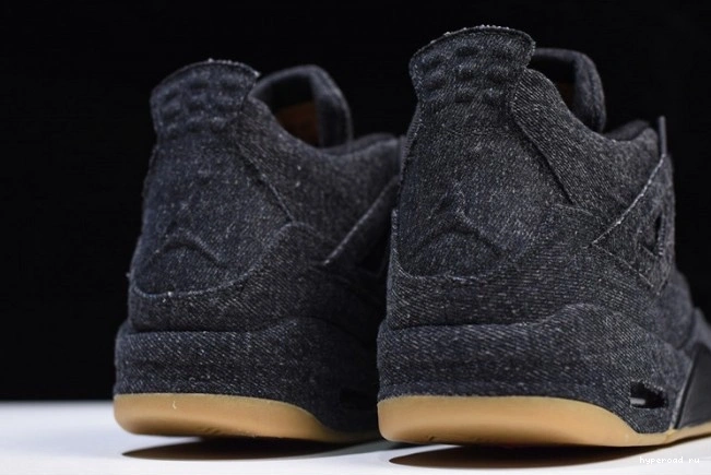 4 'black' x Levi's Air Jordan AO2571-001 0728